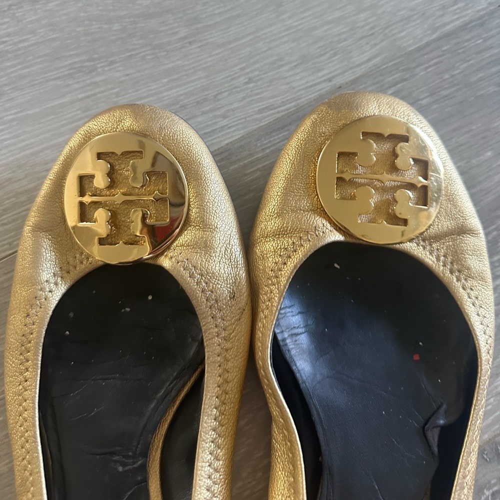Tory Burch gold flats - Picture 2 of 6